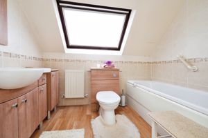 BATHROOM- click for photo gallery